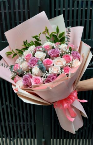 Bó hoa hồng mix màu
